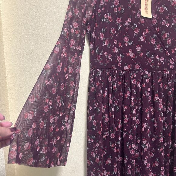 AMERICAN RAG Floral Bell Sleeve Dress - Picture 5 of 5